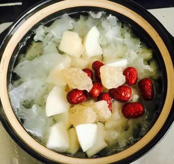 怎样煮银耳汤才会好喝,银耳汤怎么煮比较好吃