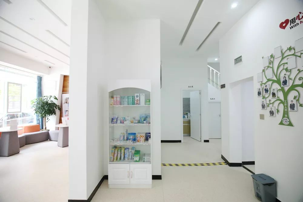 寻甸良红口腔诊所,寻甸良红牙科诊所