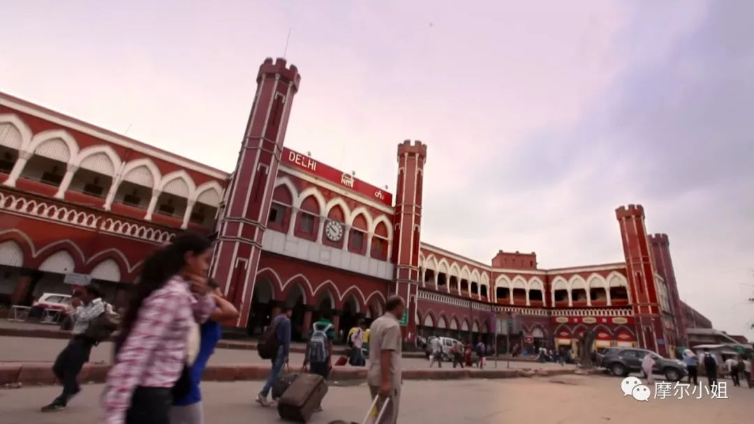 印度*案惨**《一个母亲的复仇》：上帝不是万能的，所以他创造了母亲