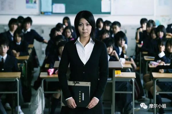 印度*案惨**《一个母亲的复仇》：上帝不是万能的，所以他创造了母亲