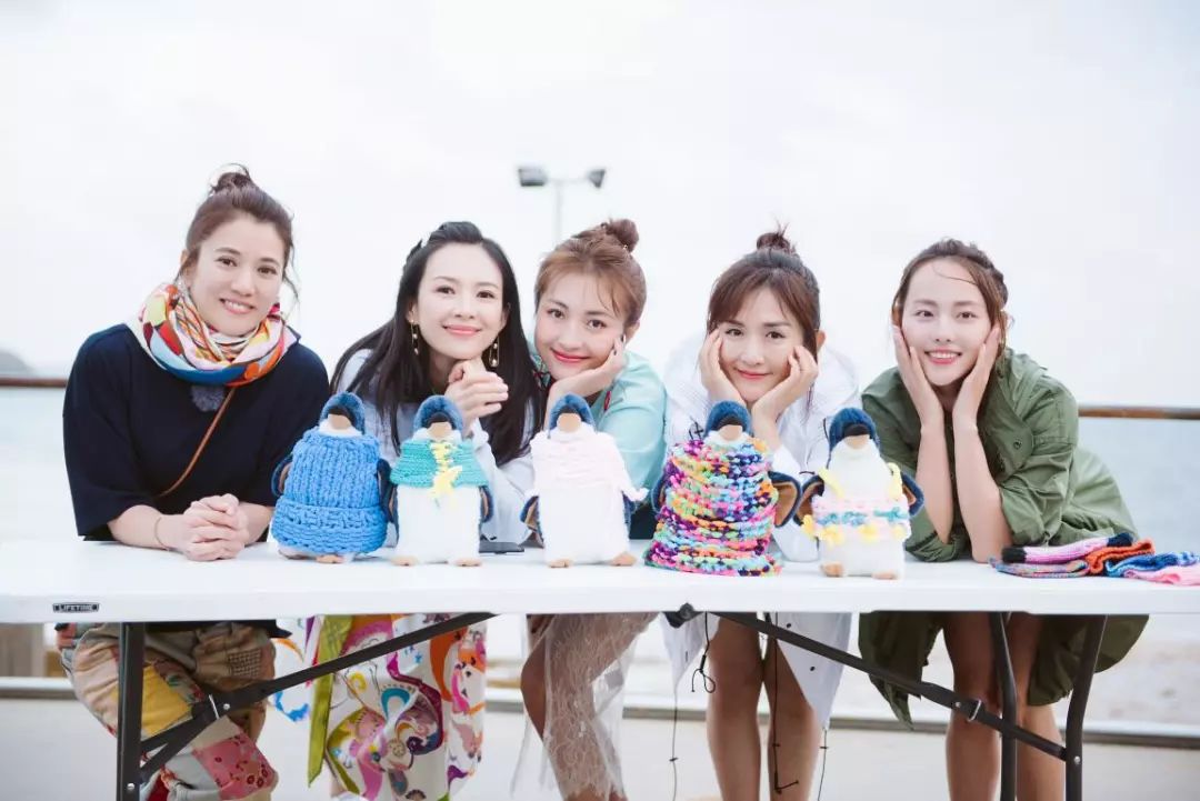 妻子的浪漫旅行主持人问李娜,妻子的浪漫旅行主持人提问张杰