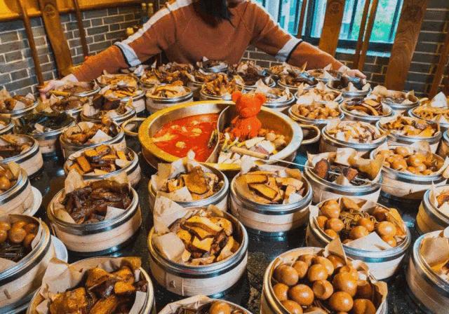 采访奶茶店老板采访稿,采访奶茶店老板应该问些什么问题