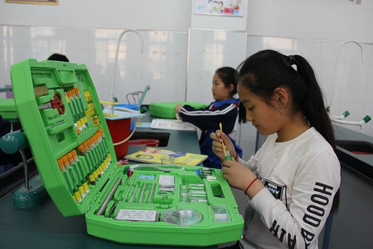 课后服务开展对孩子的影响和感受,课后服务增加家长的负担