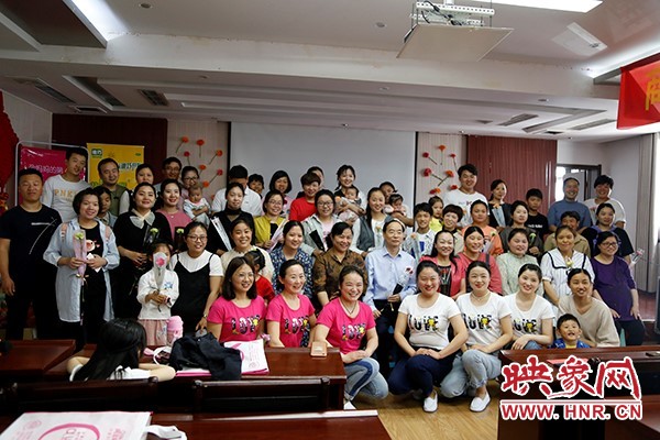 护士节与母亲节撞个满怀,护士节撞上母亲节主持词