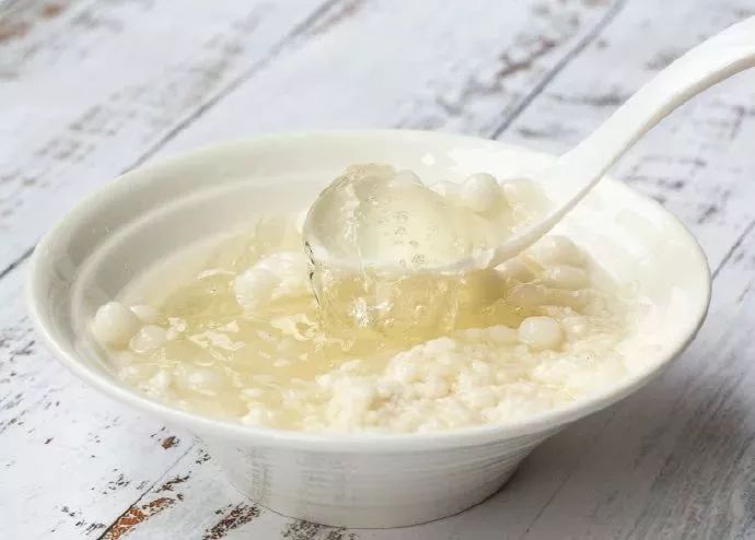 冰粉夏季糖水,冰冻西米露凉粉