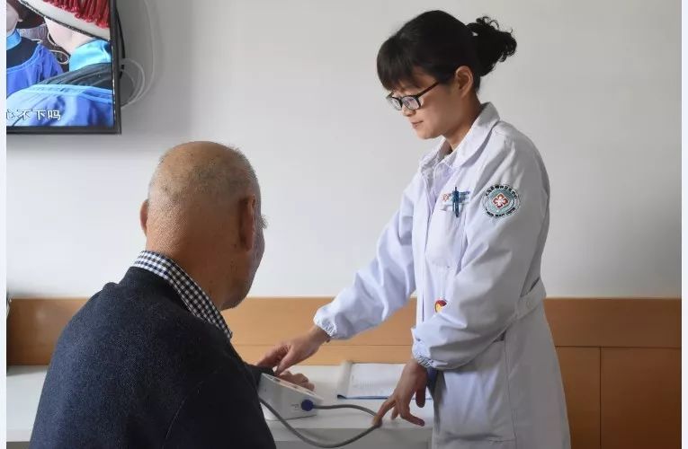 义乌全市13位优秀护士小姐姐集体亮相!为她们打call