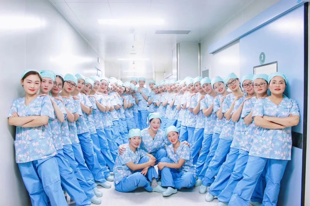义乌全市13位优秀护士小姐姐集体亮相!为她们打call