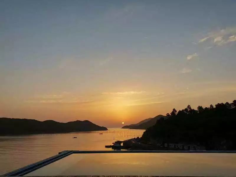 碧海蓝天三亚湾民宿,一间与海零距离的海景民宿