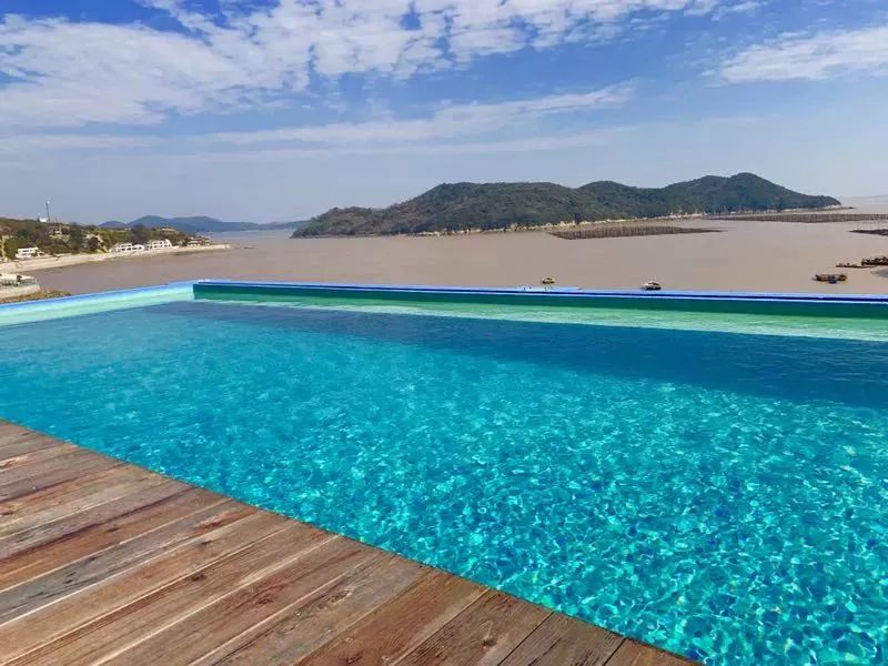 碧海蓝天三亚湾民宿,一间与海零距离的海景民宿