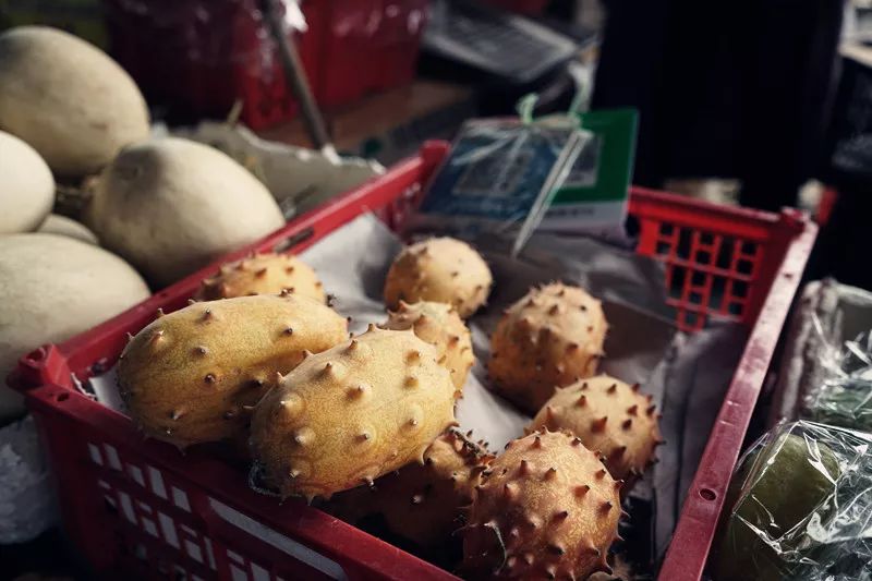 从丽江到茨中：菜场买恶魔果实、修道院酿酒士、高原油泼面……开启了无数的第一次|香格里拉环线（上）