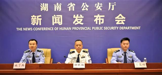 20块和成天下中奖,卖假烟案值800多万