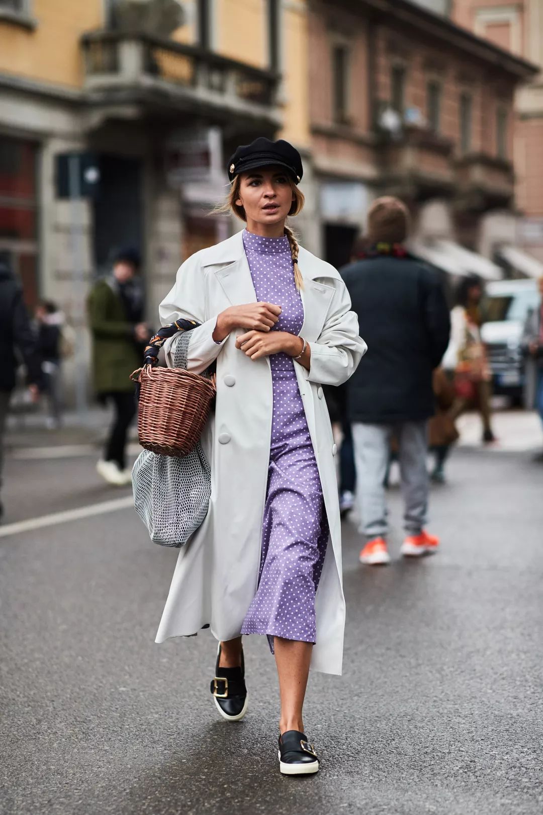 喜提限量版lv包包,喜提斜挎包