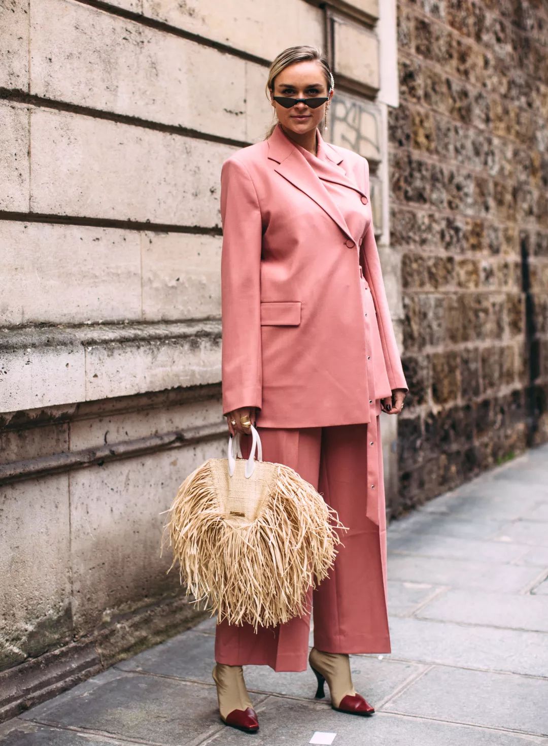 喜提限量版lv包包,喜提斜挎包