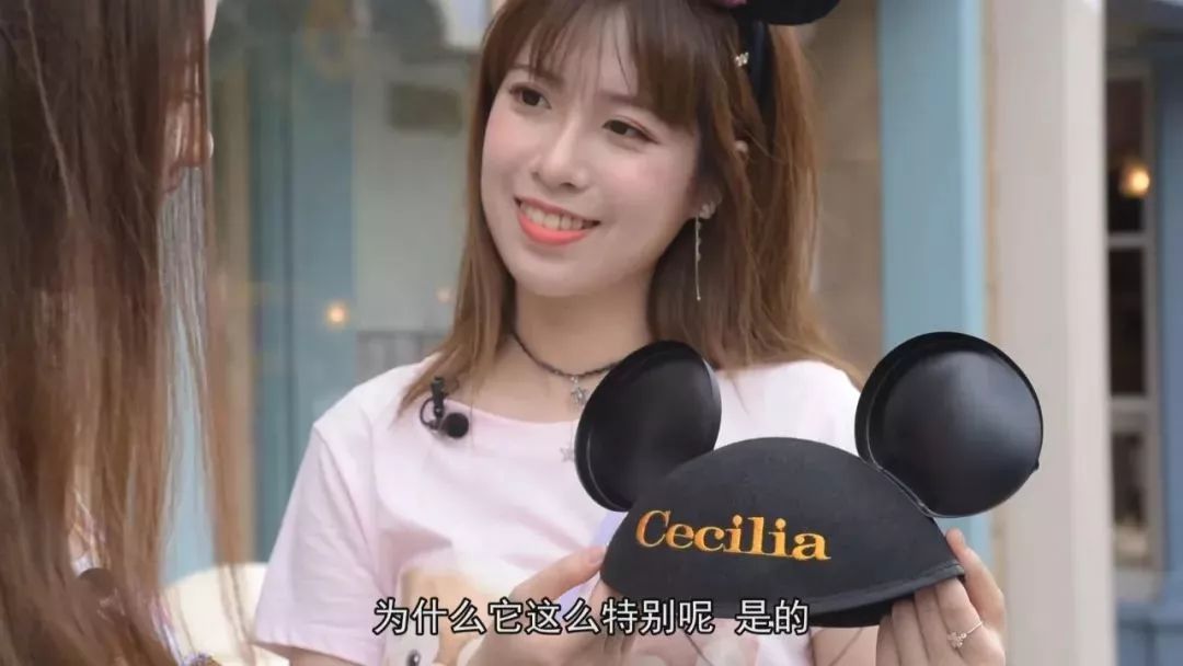 跟闺蜜一起去香港迪士尼,与闺蜜一起去香港迪士尼