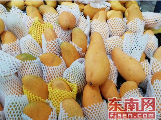 经期不能吃芒果?吃芒果还会得子宫肌瘤?无稽之谈!