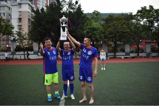 2022年侨中校友杯足球赛,广深校友足球比赛
