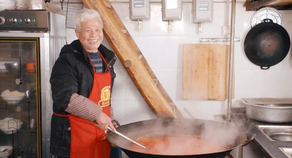 中国早餐第一季的羊瘪粉,你敢吃吗原版视频