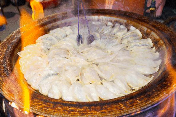 锅贴为什么要用两张饺子皮,从饺子到面条