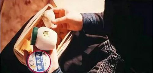 大妈的世界买广场舞服装,广场舞大妈的消费