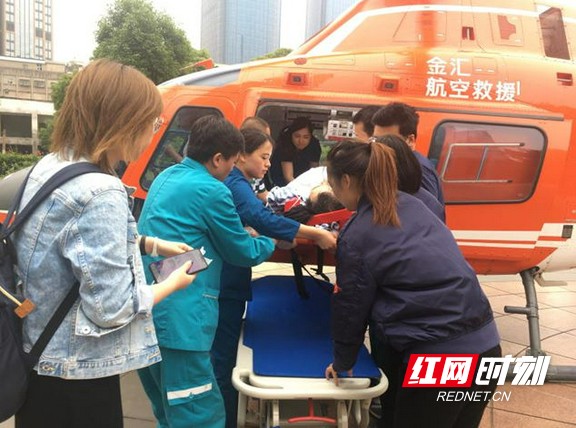 摔伤骨折病人长途转院,骨折患者转院比较远怎么办