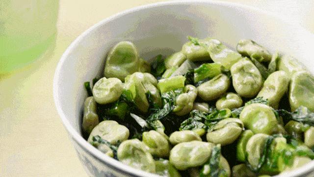 儿童尿血吃什么食物好得快,4周岁男童尿血