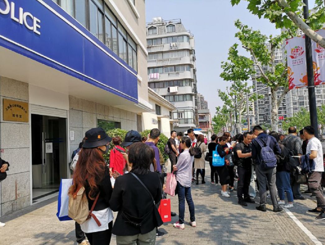 这家知名私募兑付危机发酵！涉嫌违约66亿，私募产品拆着卖，更多投资人经侦报案，兑付方案疑似缓兵之计