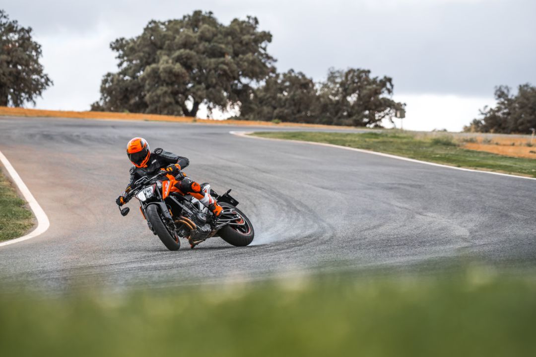 2020款ktm790duke国内上市,ktm790duke新款与老款