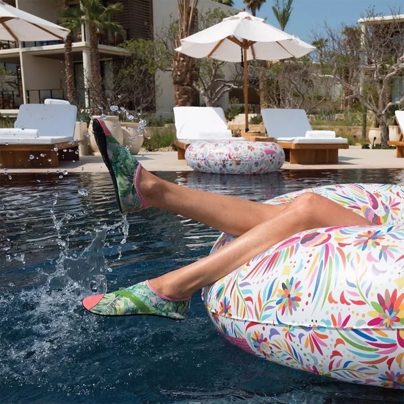 夏季可以陪你上山下海的鞋子,出游必备舒适鞋款轻软不累脚