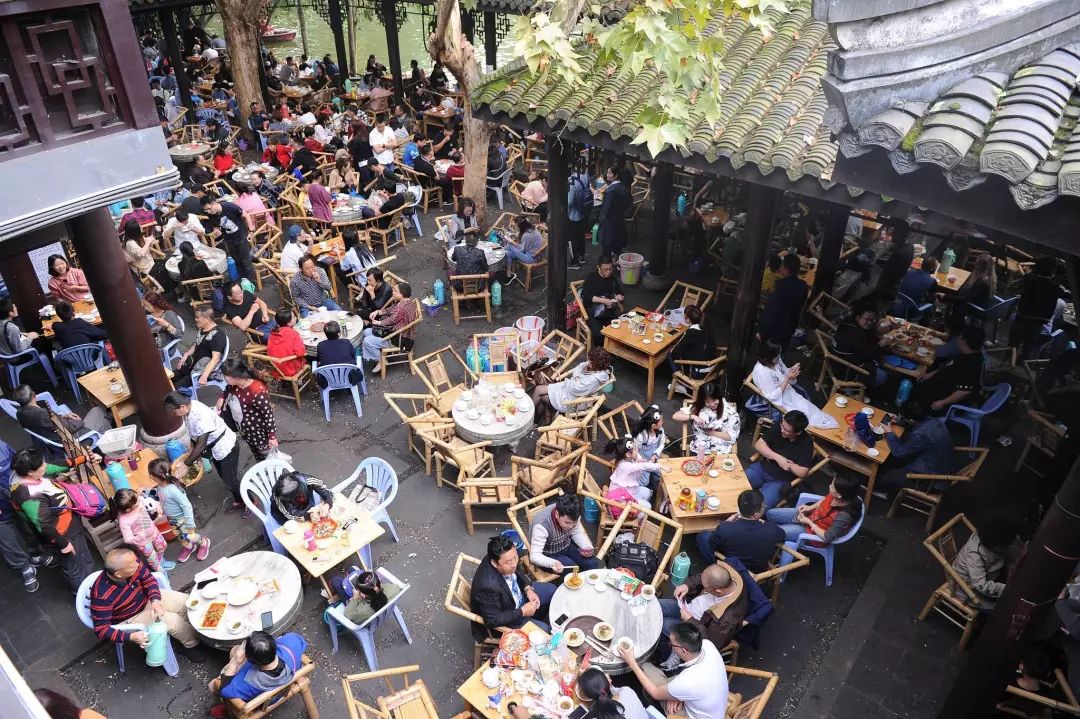 成都有一千种样子,我挑了其中的四种给你