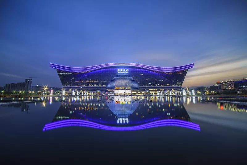 成都有一千种样子,我挑了其中的四种给你