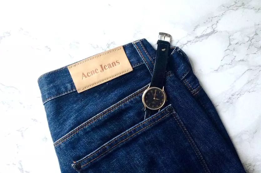 基础款牛仔裤单品有哪些,时尚牛仔裤好看又舒适你值得拥有