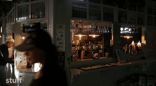 自从开了店家里什么都顾不上,自从开了饭店哪都去不了