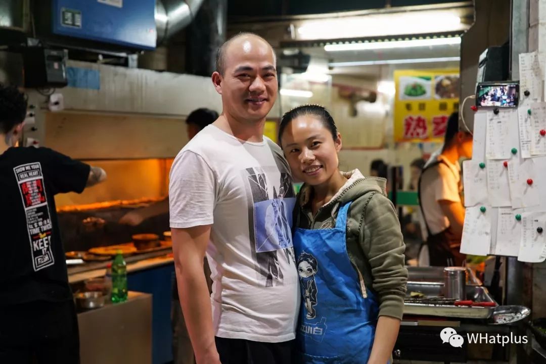 拦江路江边宵夜,拦江路夜宵