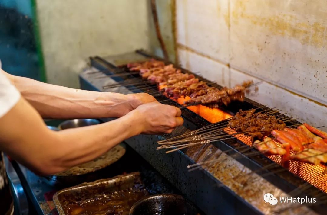 拦江路江边宵夜,拦江路夜宵