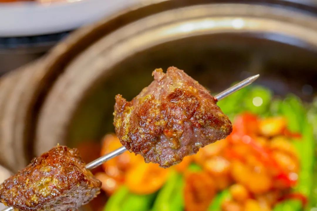 一年卖出1000000+盅汤，国民神店竟然开到南京了！