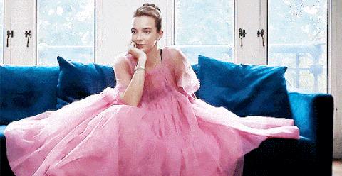 穿最粉的衣服跳最酷的舞,穿最粉的衣服唱最快的rap