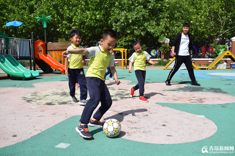 幼儿园足球教学试点,幼儿园四人组足球课程