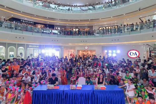 刺激到犯规!周末有人在这里当众……常州人都在围观!