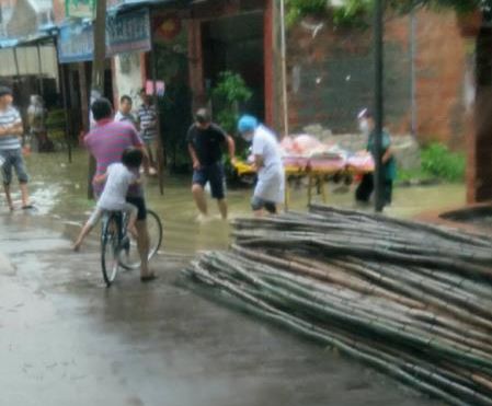 【感人】打动你的15个暖心医护故事...赚足眼泪~