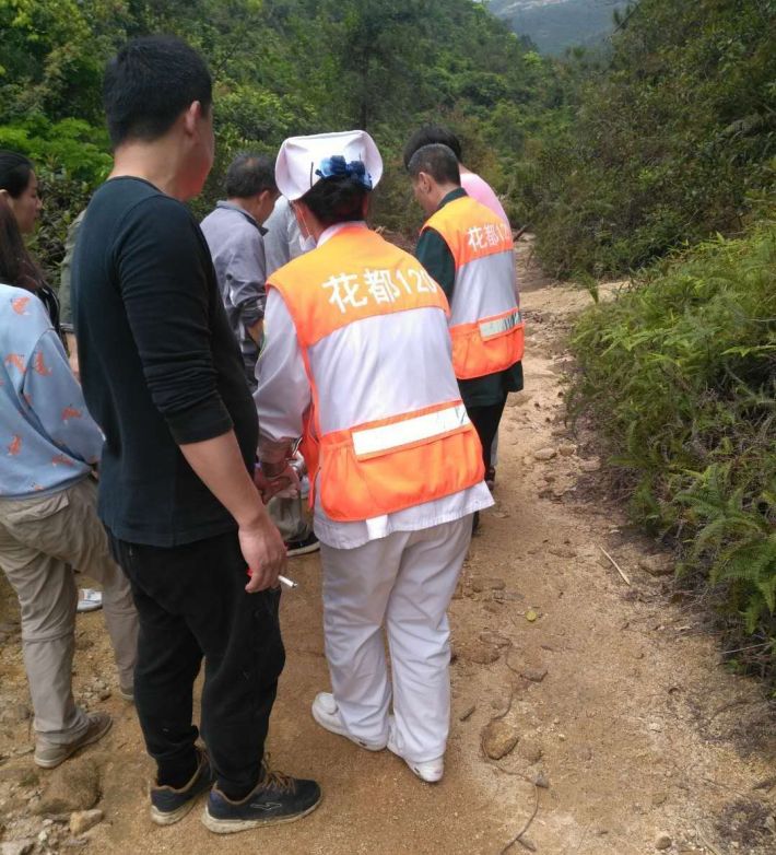 【感人】打动你的15个暖心医护故事...赚足眼泪~