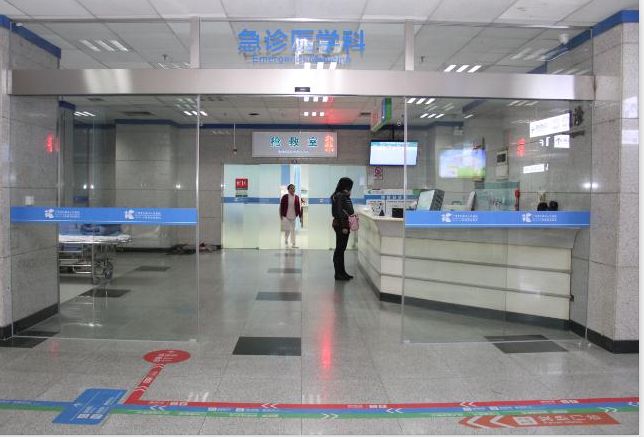 【感人】打动你的15个暖心医护故事...赚足眼泪~