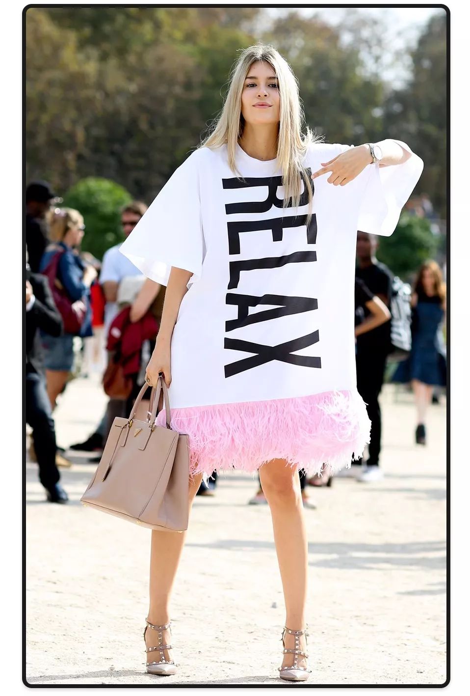 泫雅被爆整容？我却被她这件上衣迷住了！！