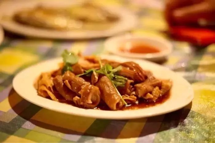 十四座特大城市和七座超大城市,十四座超大城市有哪些