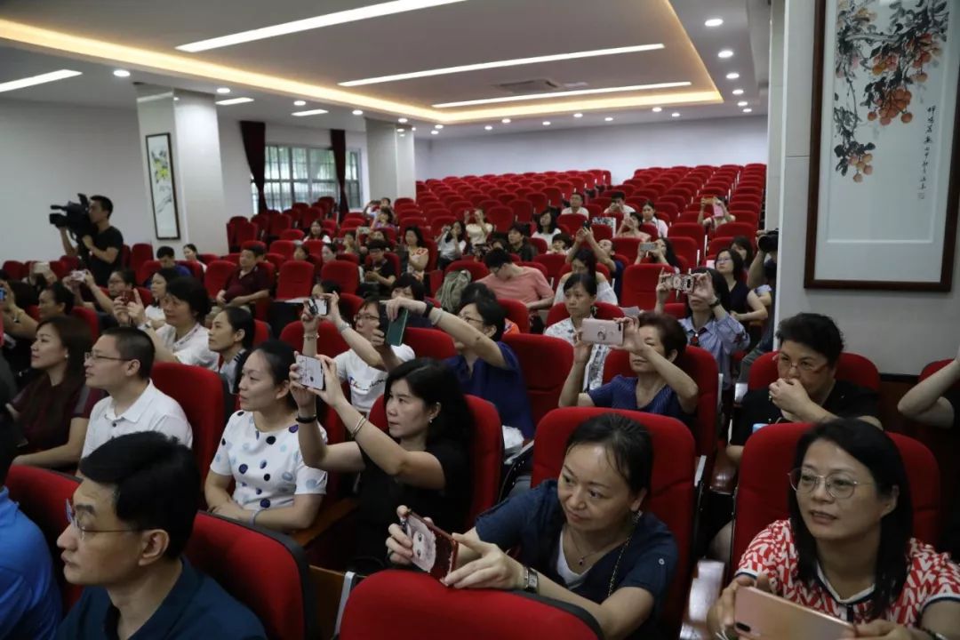 首批“二孩”入园有多难？广州小区配套公办园业主子女也需摇号！