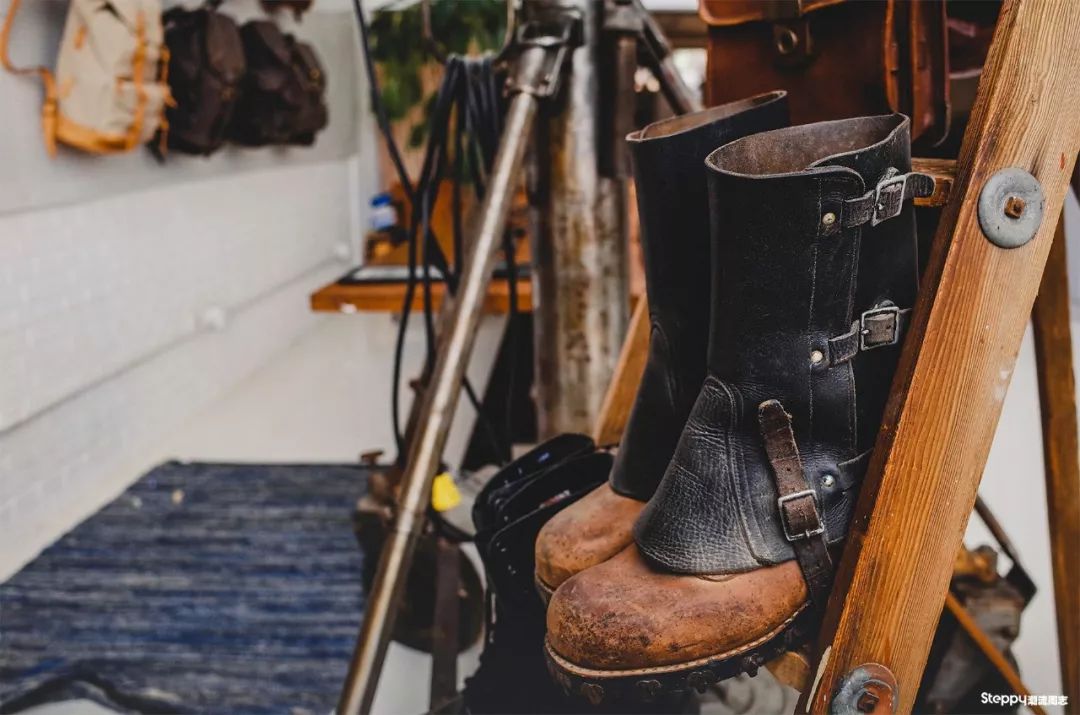 手工皮具匠人定制北京,手工皮具工作室设计