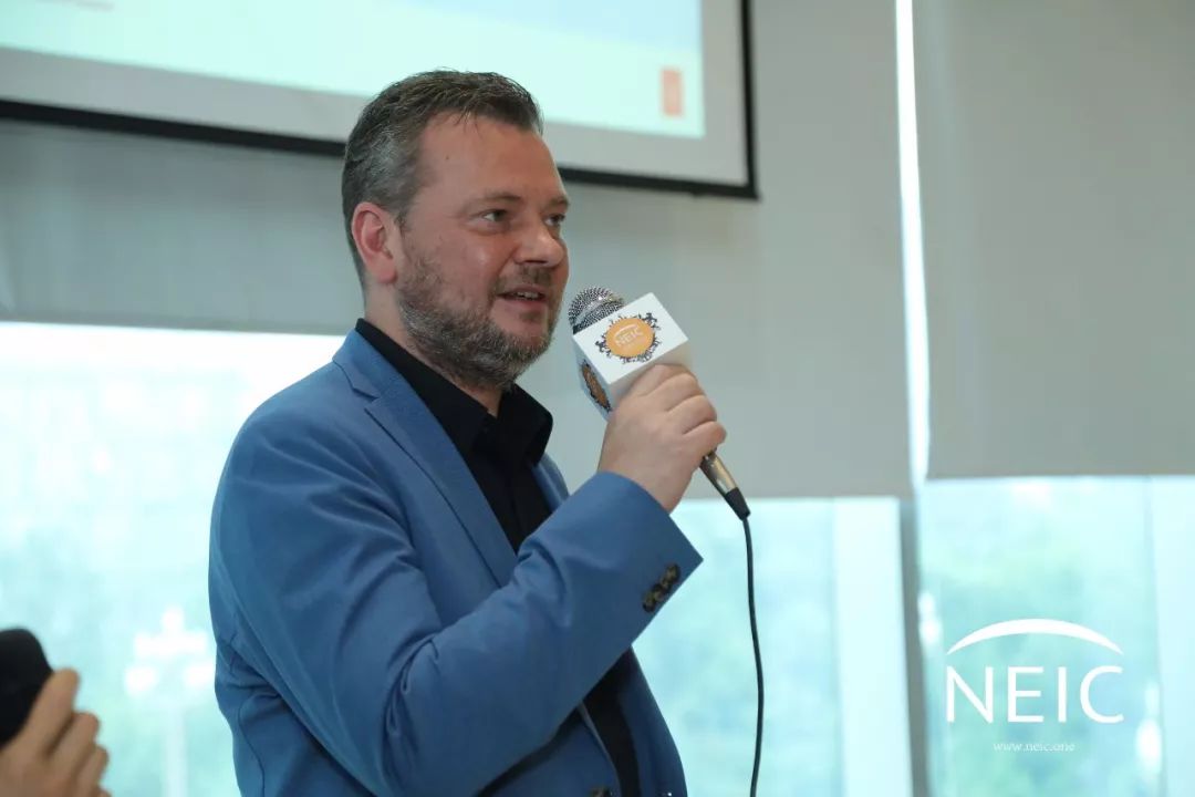 成天让娃在外面玩,丹麦教育为啥还能世界领先