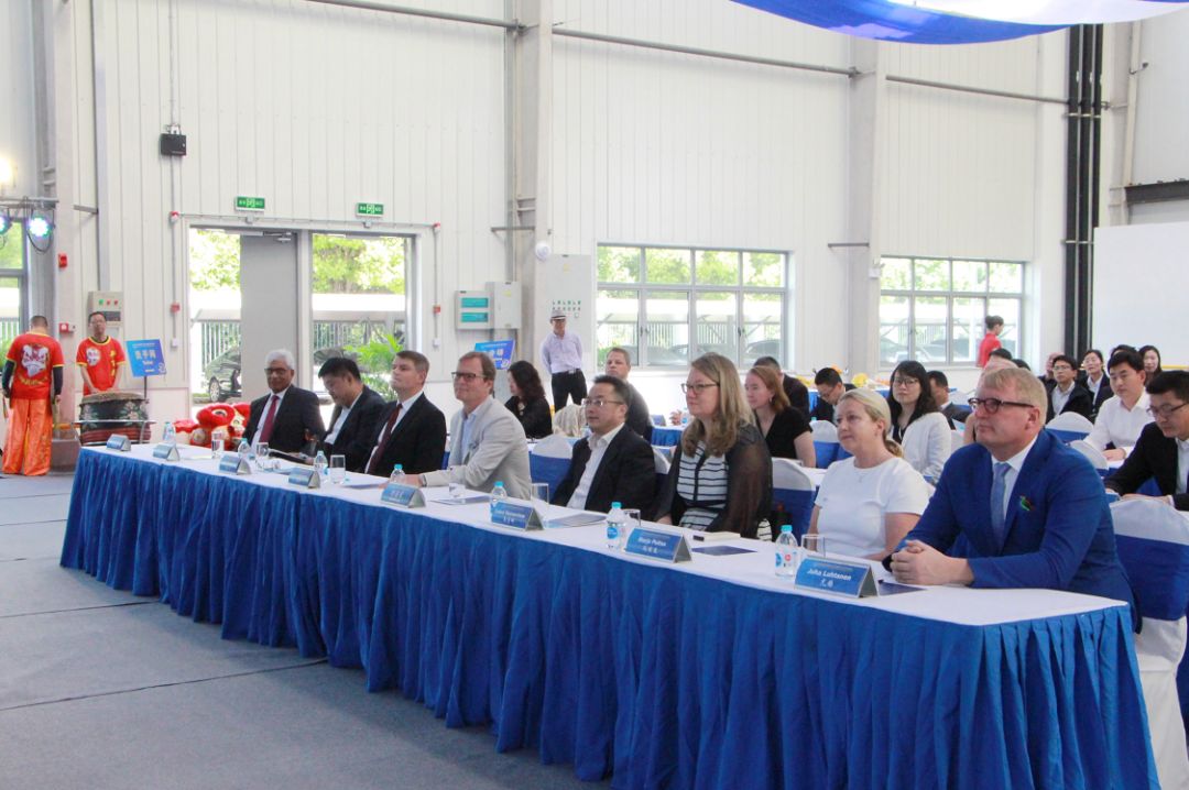 芬兰鲁特运动服饰,鲁特运动服饰直播