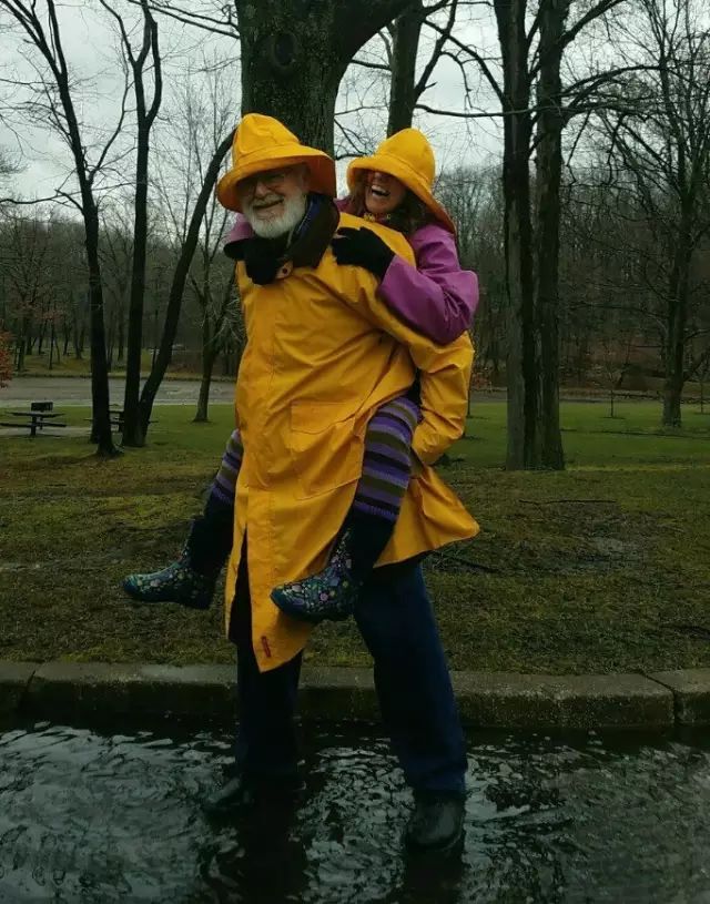 从睡觉判断一个男人爱不爱你,一个人爱不爱你真的很明显