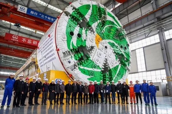 剑桥博士发震撼长文：为何中国政府肯下血本在西方国家绝不做的“亏本买卖”上