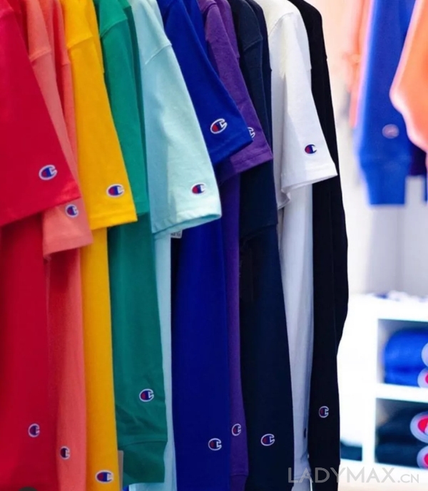 百年运动品牌Champion是如何“翻红”的